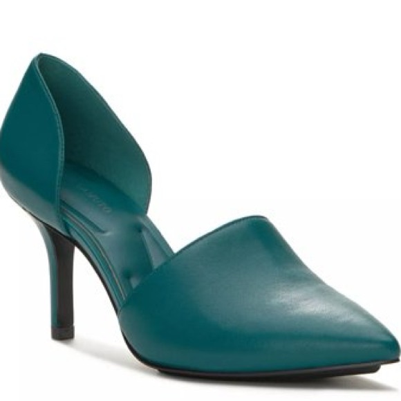 Vince Camuto Faylerrs Pump in Teal Calfskin leather, Size 10. NWOB and Unworn! - Picture 1 of 16